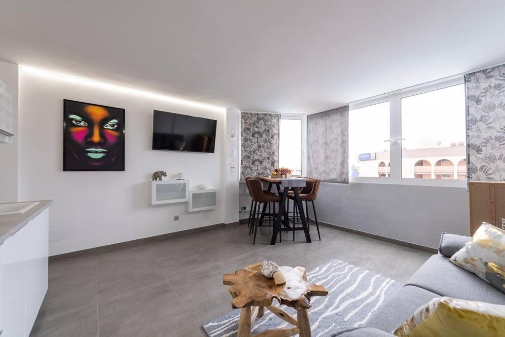 Attico Playa De Ingles Con Parking E Piscina Apartment Playa del Ingles  Exterior photo